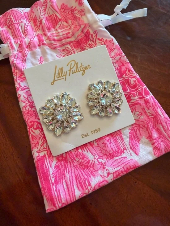 NWT Lilly Pulitzer Spicy Socialite Stud Earrings - Picture 9 of 10